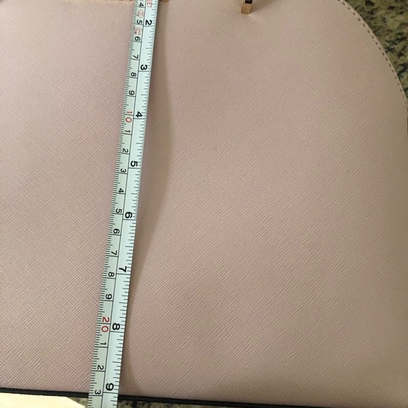 Brand new pink bag. Micheal Kors. Pictures attached - Picture 5 of 7